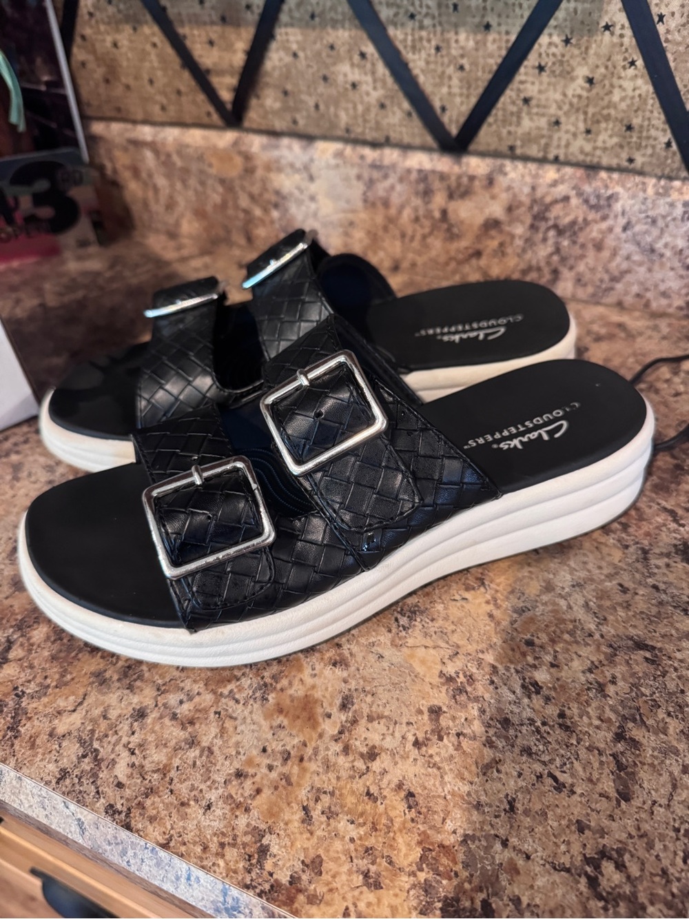 Clarks® Cloudsteppers Drift Women's Buckle Sandals